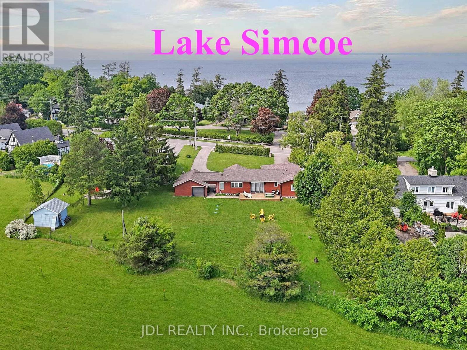 11 Hedge Road, Georgina, Ontario  L0E 1R0 - Photo 3 - N12427812