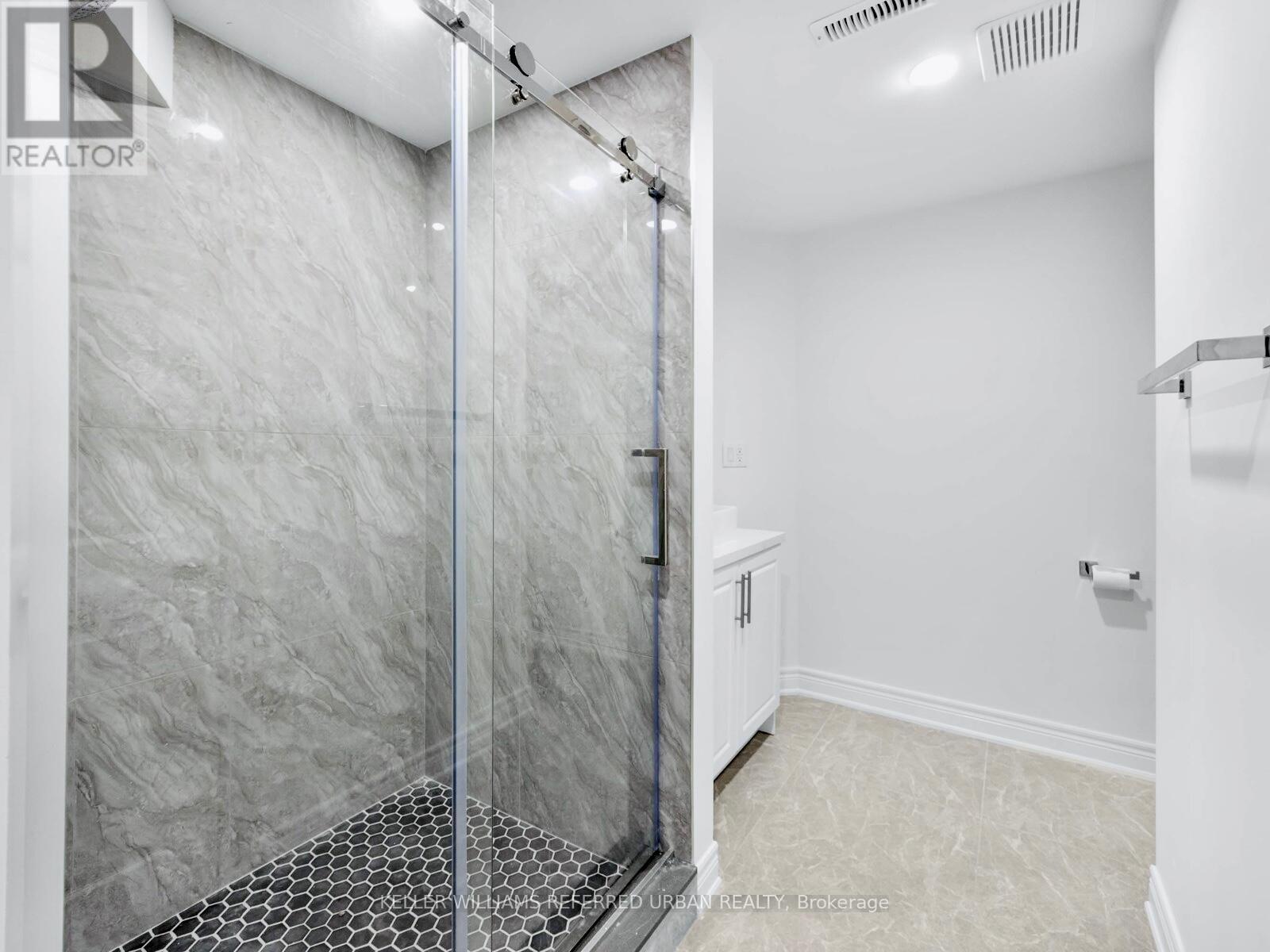 Basement - 1422 Summerhill Crescent, Oakville, Ontario  L6H 6E5 - Photo 18 - W12441403