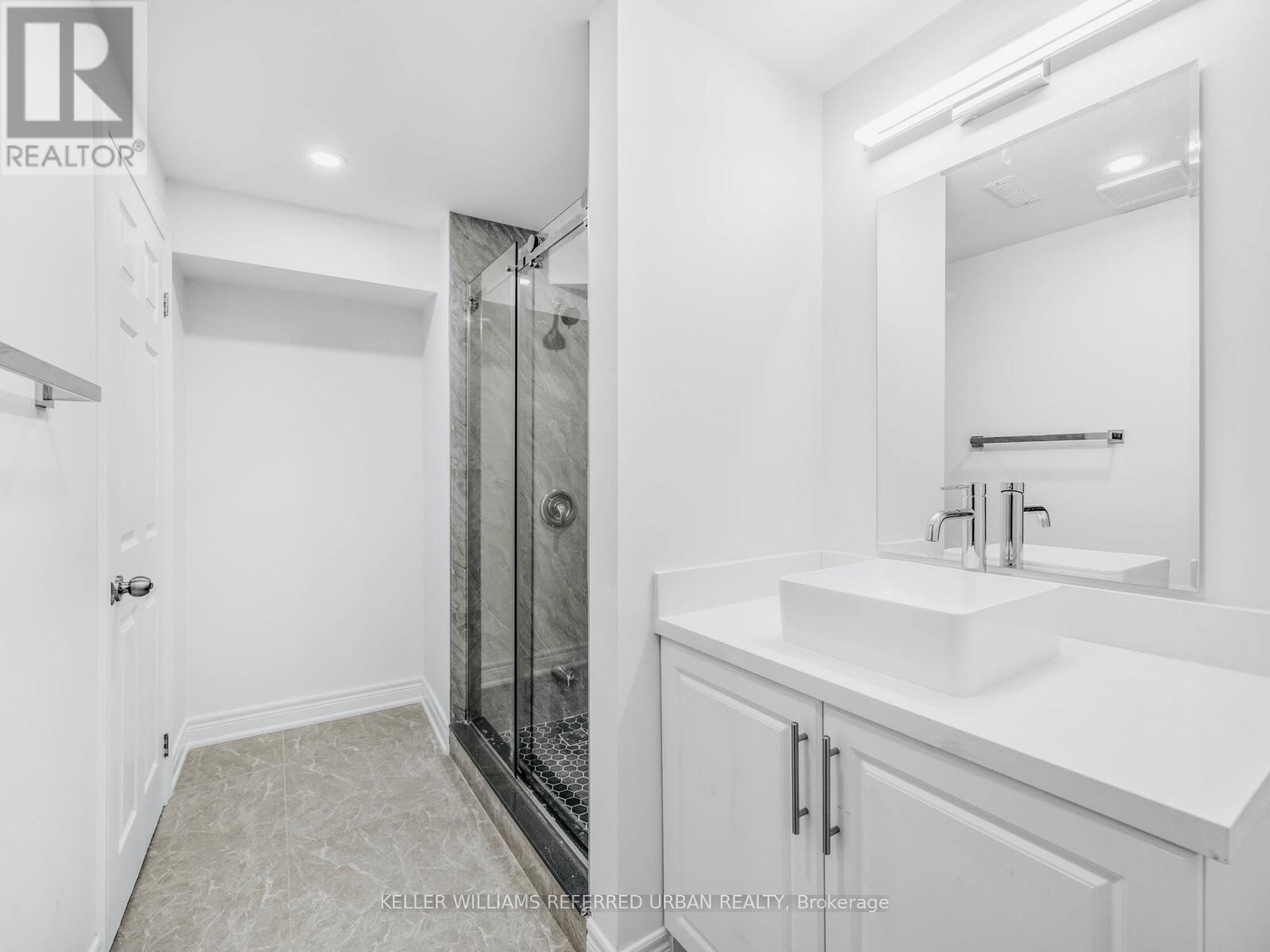 Basement - 1422 Summerhill Crescent, Oakville, Ontario  L6H 6E5 - Photo 17 - W12441403