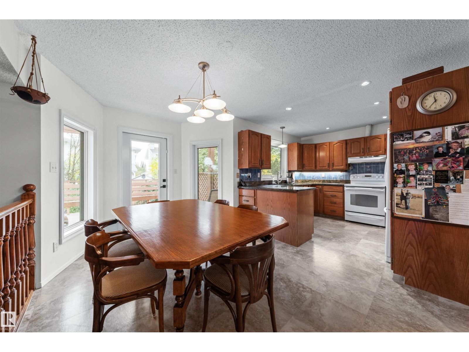 11011 11 Av Nw, Edmonton, Alberta  T6J 6M9 - Photo 10 - E4460609