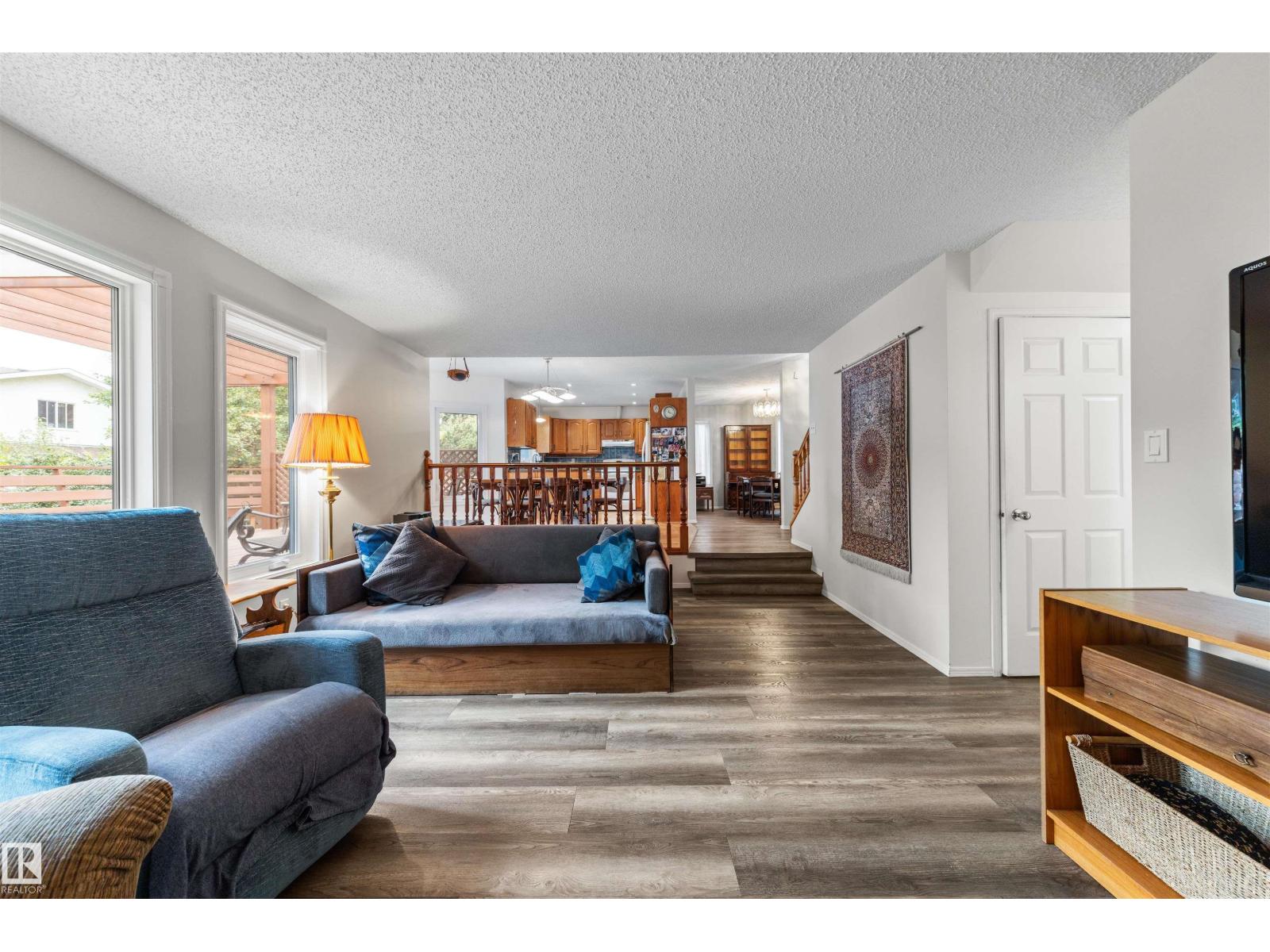 11011 11 Av Nw, Edmonton, Alberta  T6J 6M9 - Photo 17 - E4460609