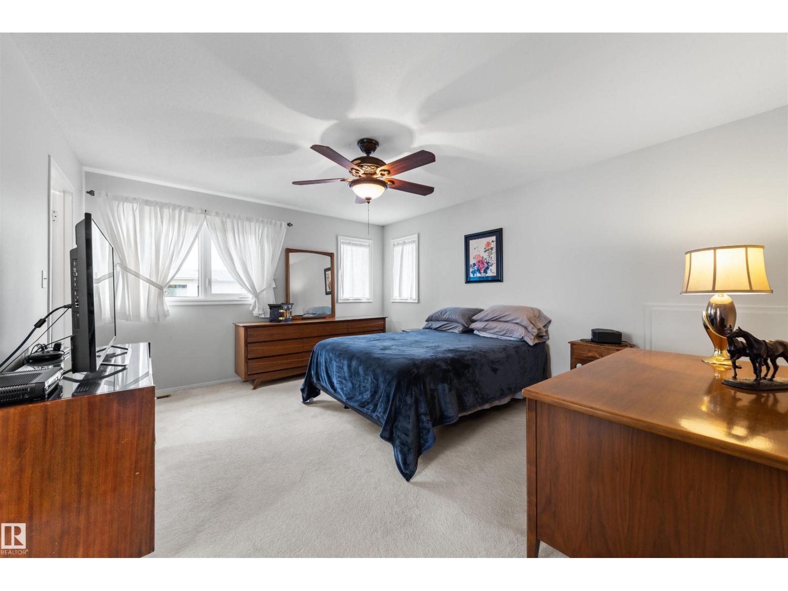11011 11 Av Nw, Edmonton, Alberta  T6J 6M9 - Photo 24 - E4460609