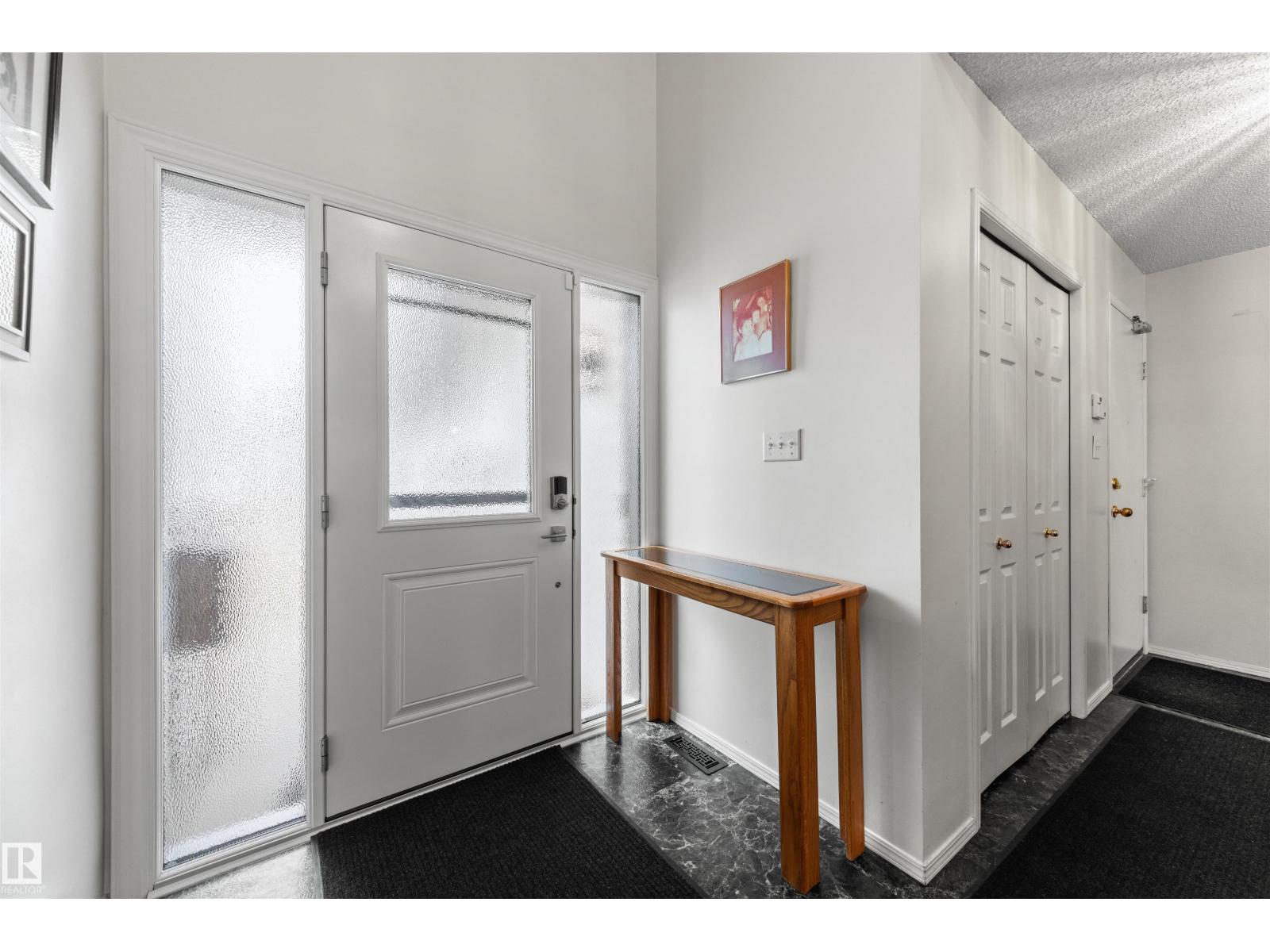 11011 11 Av Nw, Edmonton, Alberta  T6J 6M9 - Photo 4 - E4460609