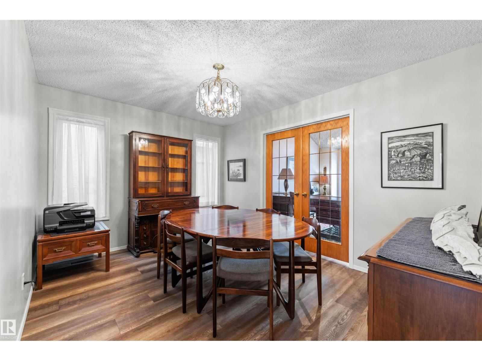 11011 11 Av Nw, Edmonton, Alberta  T6J 6M9 - Photo 8 - E4460609