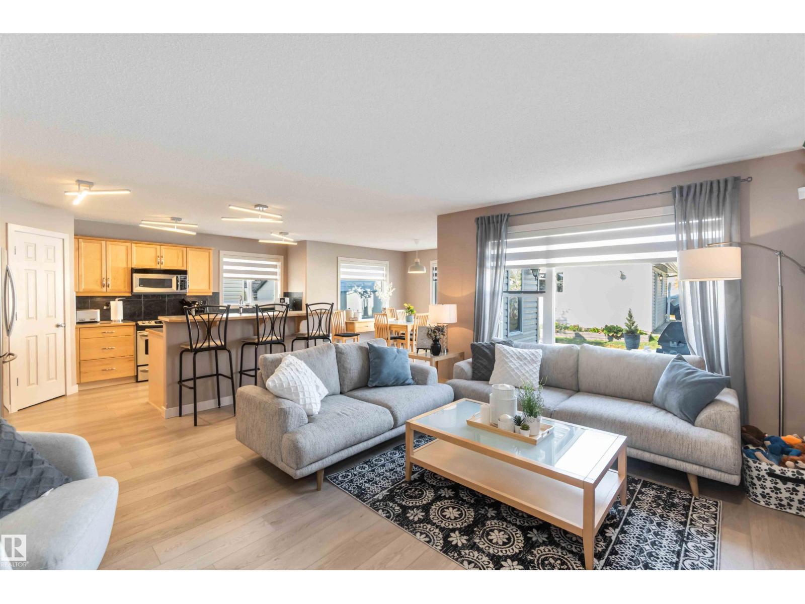 2056 Towne Centre Bv Nw, Edmonton, Alberta  T6R 3M7 - Photo 10 - E4460610