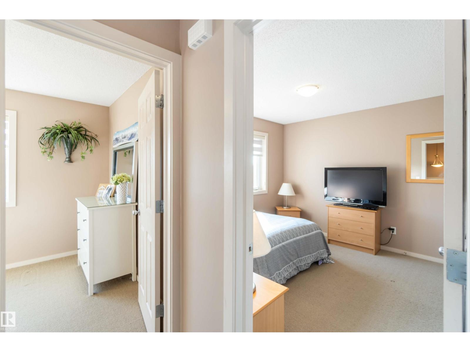 2056 Towne Centre Bv Nw, Edmonton, Alberta  T6R 3M7 - Photo 27 - E4460610