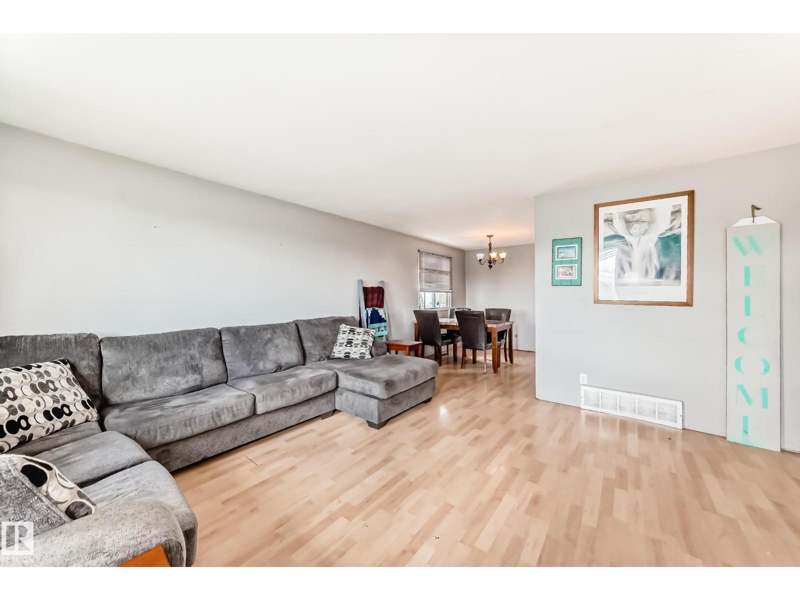 5044 45 St, Lamont, Alberta  T0B 2R0 - Photo 7 - E4460611