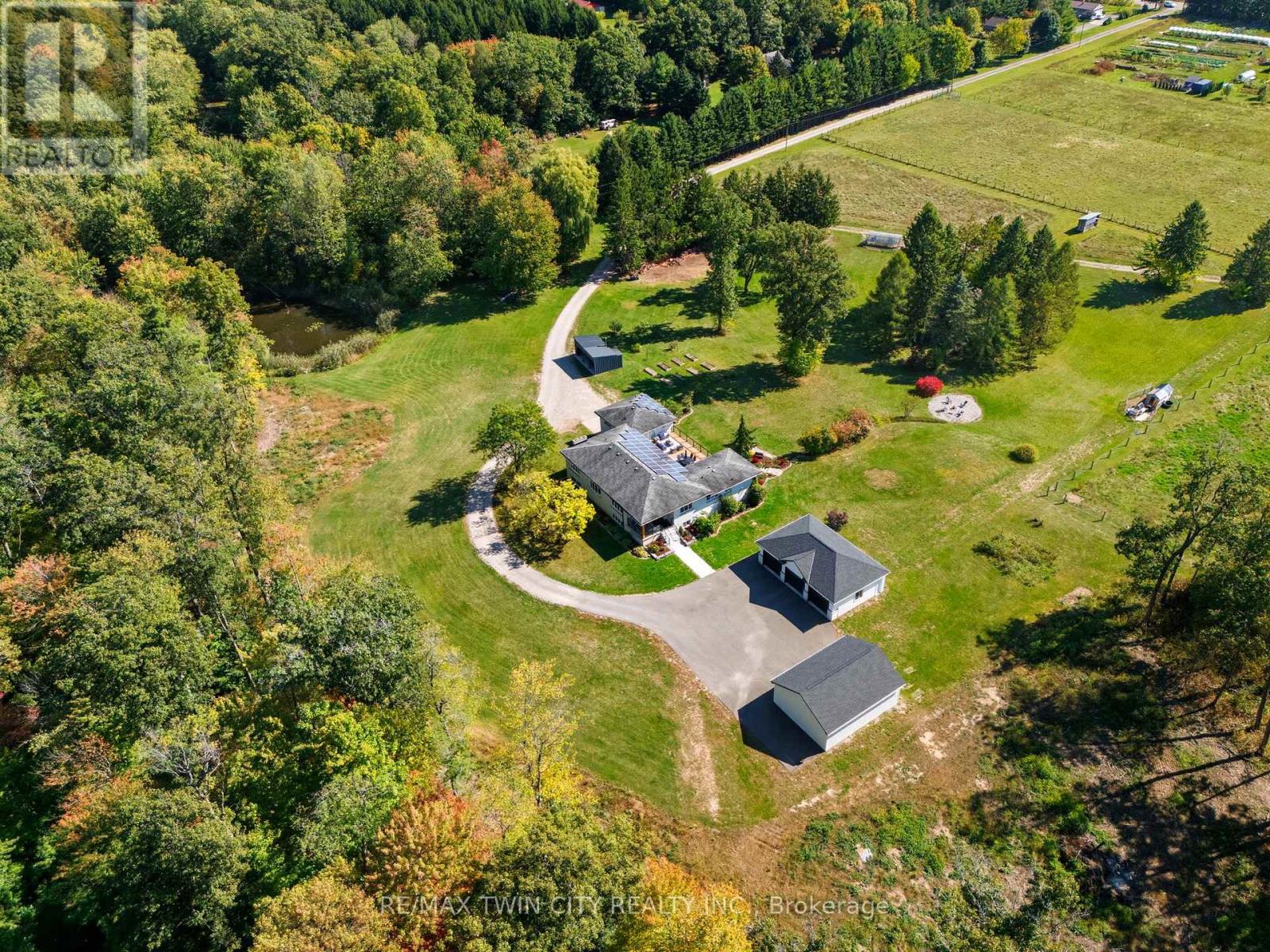 1392 Wrigley Road, North Dumfries, Ontario  N0B 1E0 - Photo 2 - X12441655