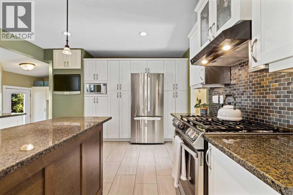7808 Chardie Road Sw, Calgary, Alberta  T2V 2T1 - Photo 14 - A2261535