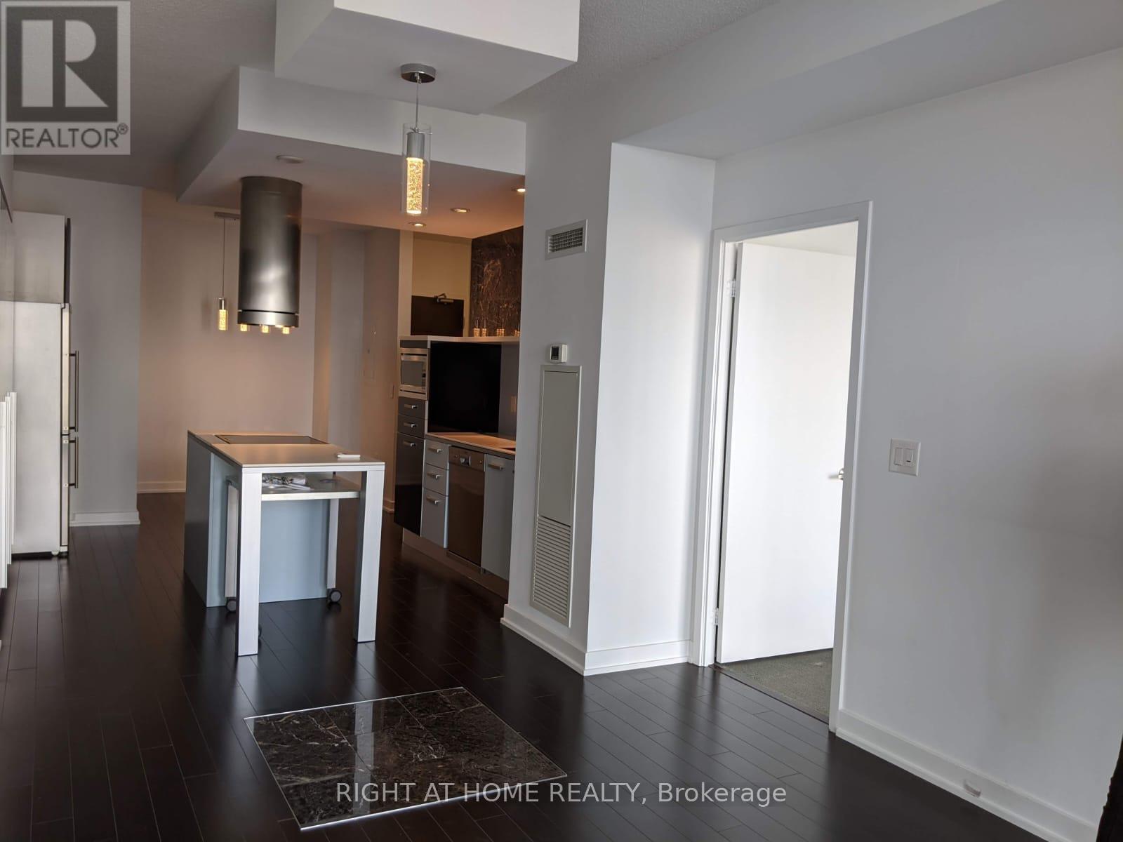 2509 - 38 DAN LECKIE WAY, Toronto, Ontario
