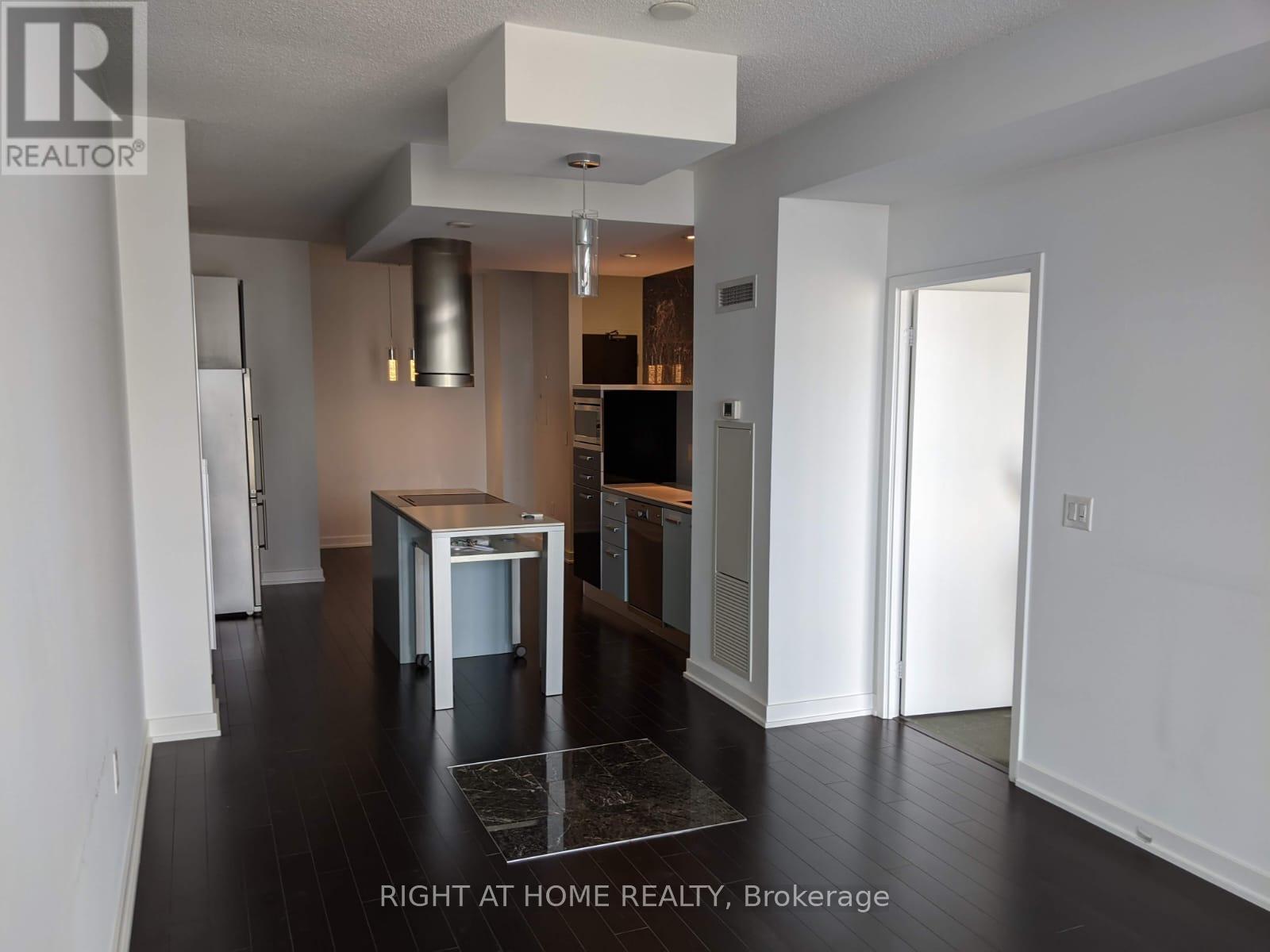 2509 - 38 Dan Leckie Way, Toronto, Ontario  M5V 2V6 - Photo 11 - C12442299
