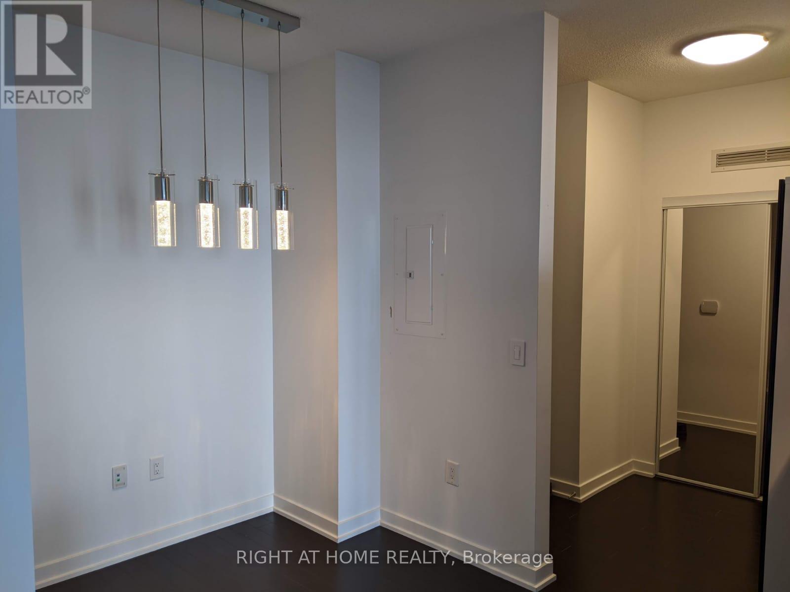 2509 - 38 Dan Leckie Way, Toronto, Ontario  M5V 2V6 - Photo 4 - C12442299