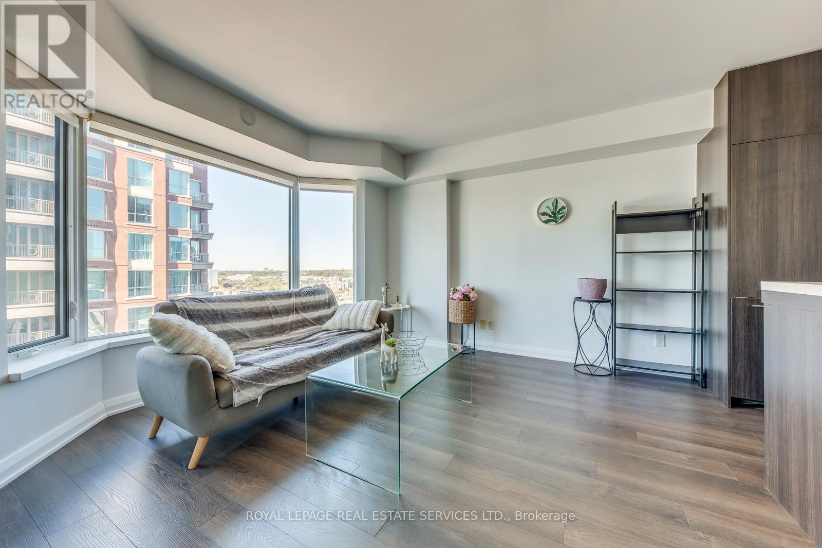 2213 - 155 Yorkville Avenue, Toronto, Ontario  M5R 1C4 - Photo 14 - C12442310