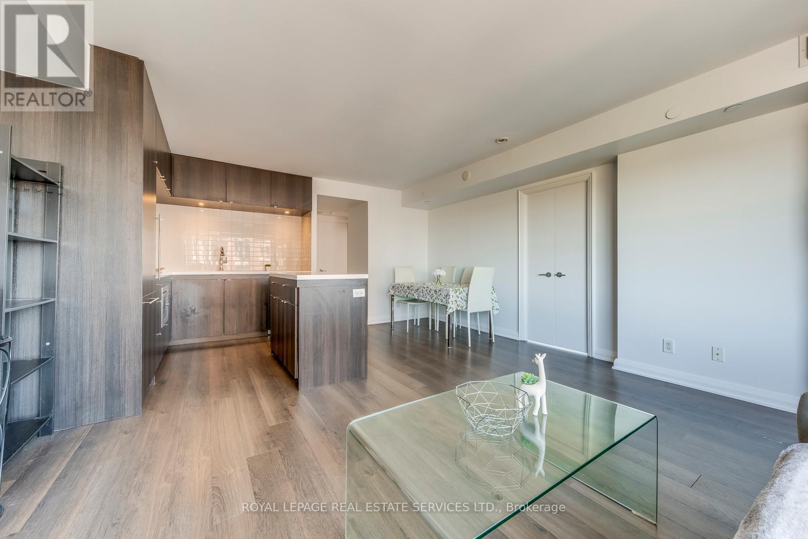 2213 - 155 Yorkville Avenue, Toronto, Ontario  M5R 1C4 - Photo 17 - C12442310