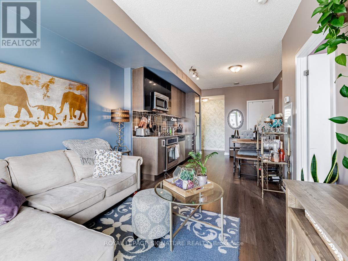1301 - 89 Dunfield Avenue, Toronto, Ontario  M4S 0A4 - Photo 15 - C12442321