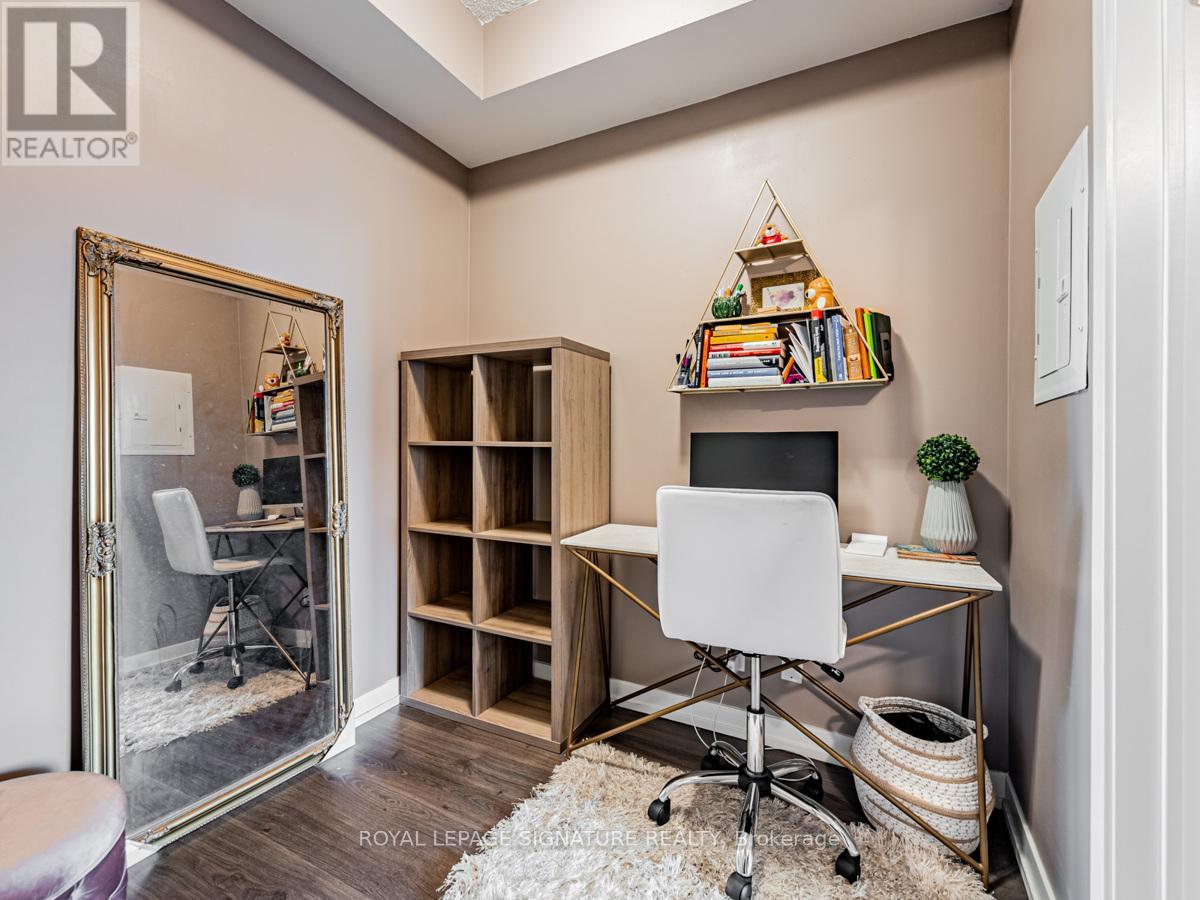 1301 - 89 Dunfield Avenue, Toronto, Ontario  M4S 0A4 - Photo 21 - C12442321