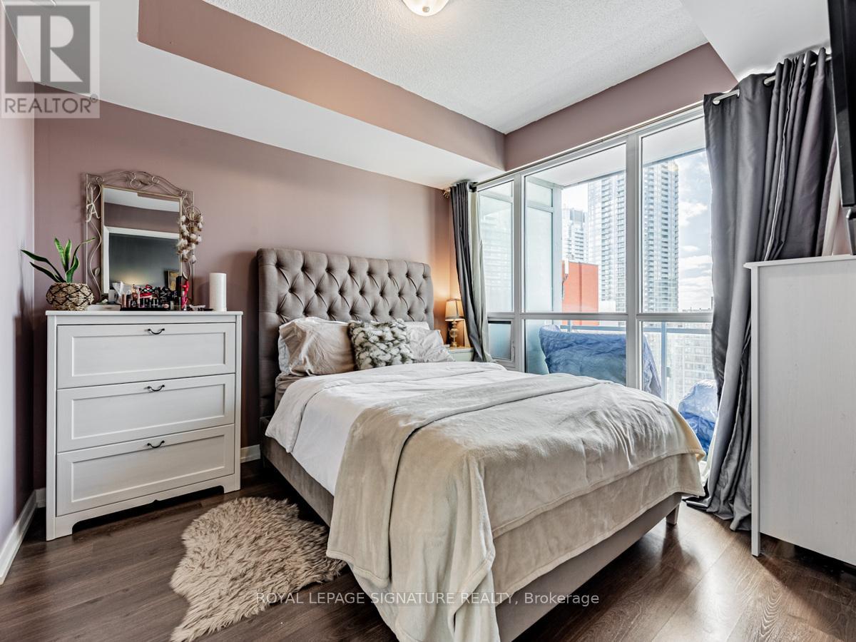 1301 - 89 Dunfield Avenue, Toronto, Ontario  M4S 0A4 - Photo 22 - C12442321