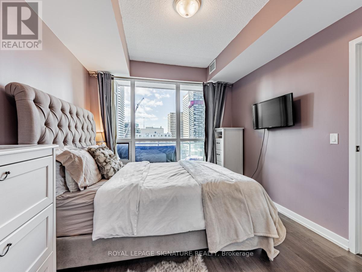 1301 - 89 Dunfield Avenue, Toronto, Ontario  M4S 0A4 - Photo 23 - C12442321