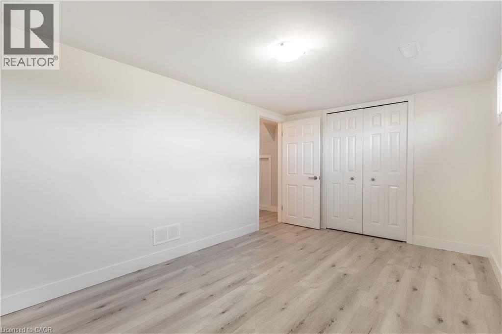 1 Isaac Court Unit# Lower, Hamilton, Ontario  L8K 4G5 - Photo 23 - 40776106