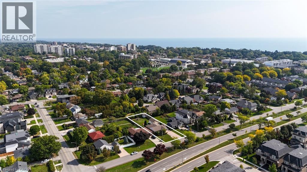 253 Margaret Drive, Oakville, Ontario  L6K 2W3 - Photo 1 - 40775482