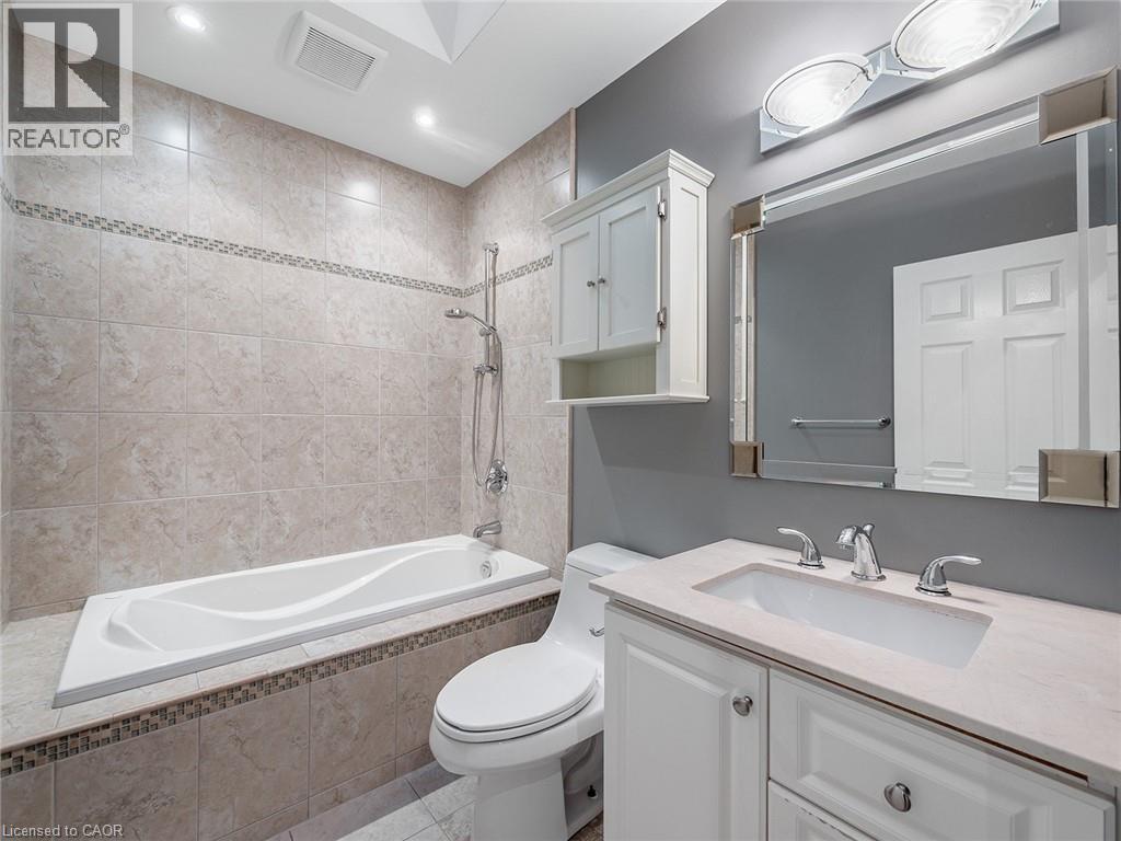 253 Margaret Drive, Oakville, Ontario  L6K 2W3 - Photo 16 - 40775482