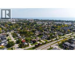 253 MARGARET Drive 1002 - CO Central