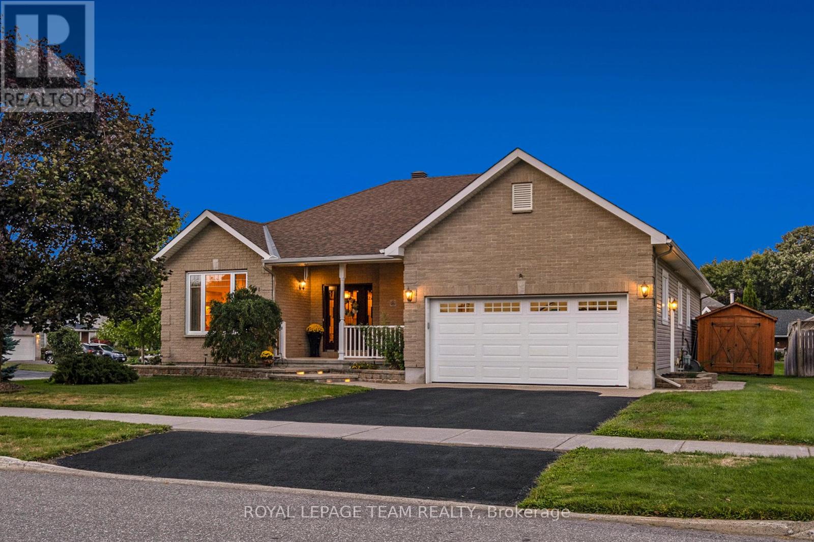 34 ROCHELLE DRIVE, Ottawa, Ontario