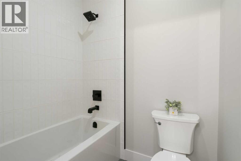 116 Centre Avenue Ne, Airdrie, Alberta  T4B 0B4 - Photo 31 - A2194750
