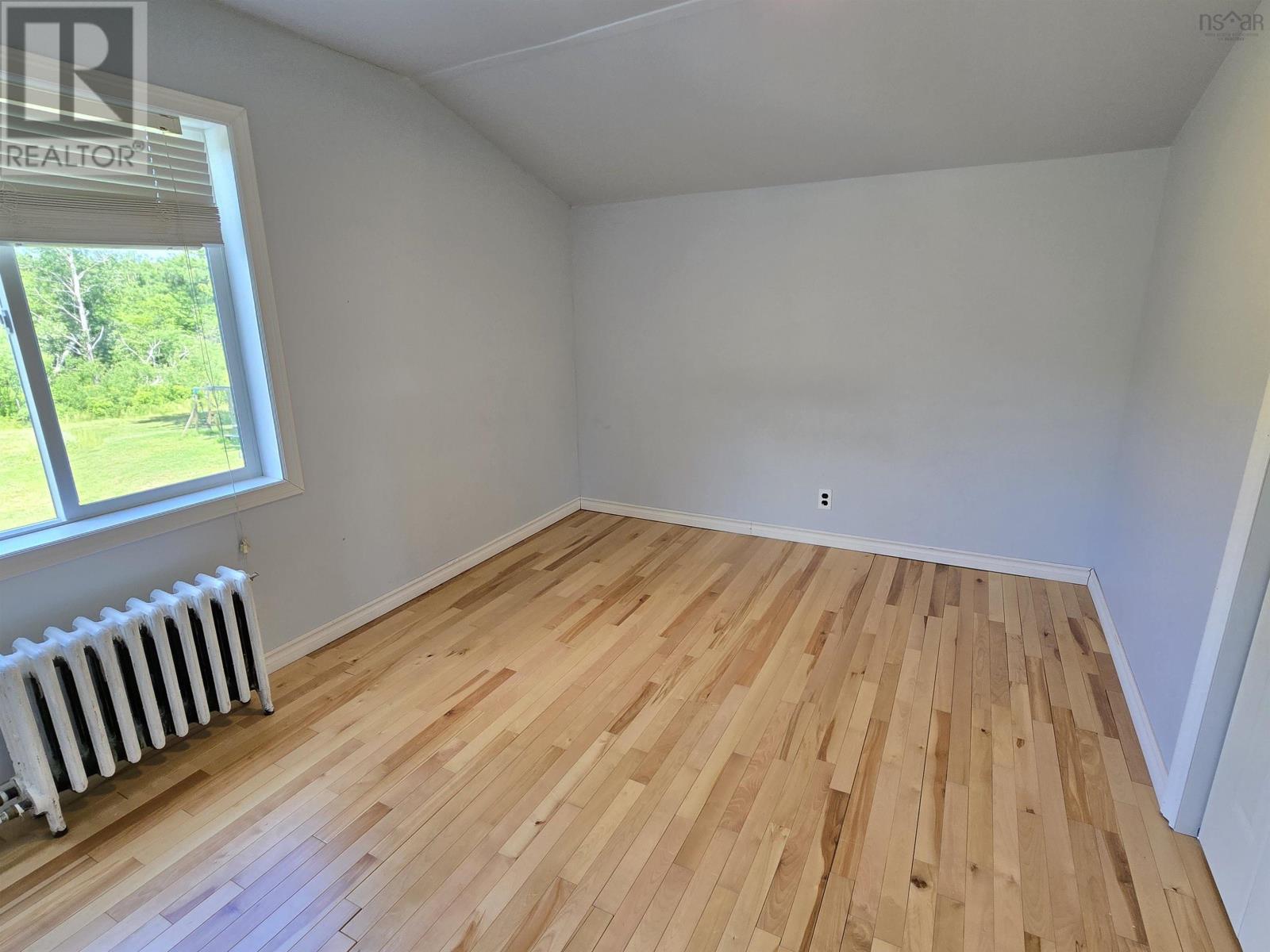 7 Cochrane Street, Glace Bay, Nova Scotia  B1A 2W5 - Photo 8 - 202511517