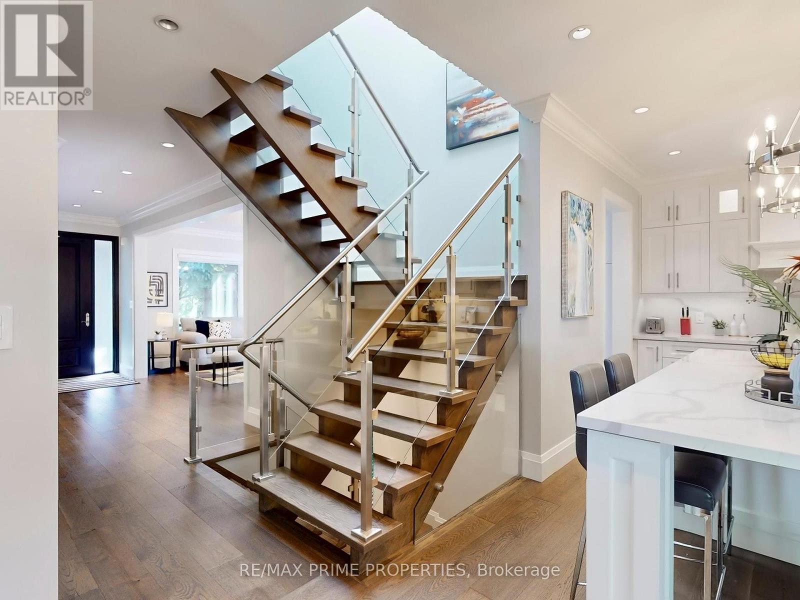 116 Pinegrove Avenue, Toronto (Birchcliffe-Cliffside), Ontario  M1N 2G9 - Photo 11 - E12442318