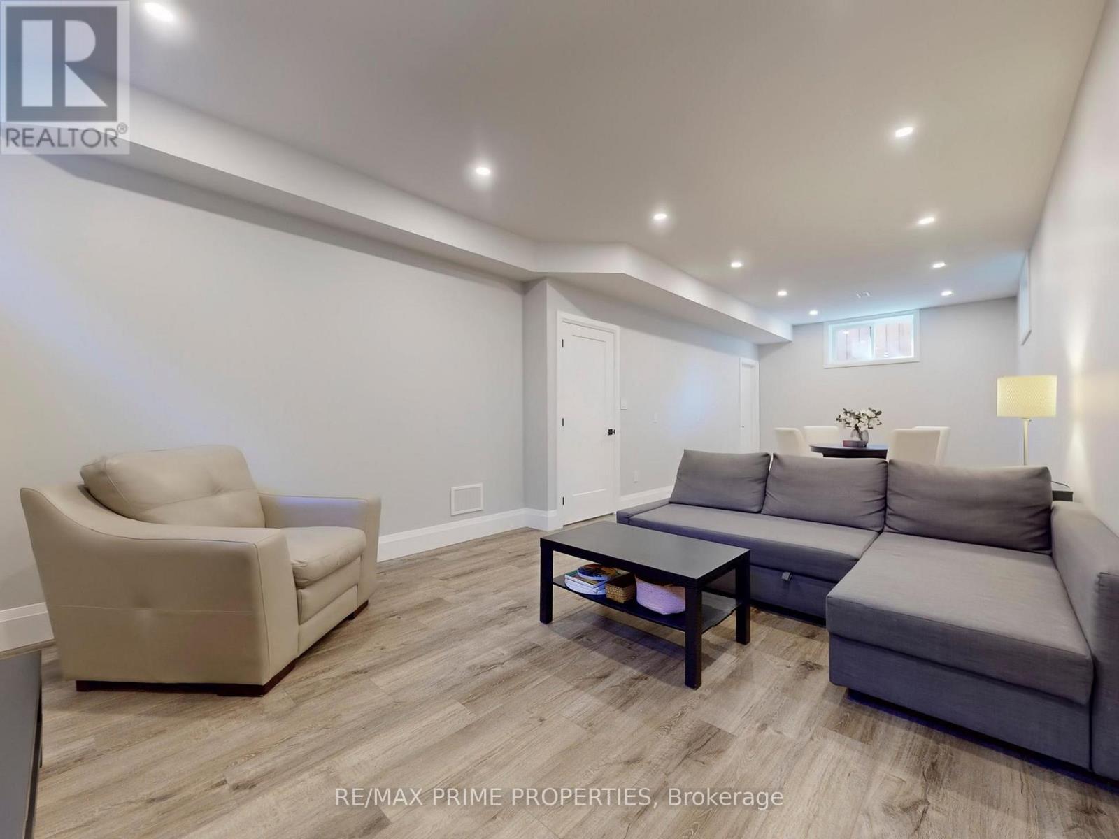 116 Pinegrove Avenue, Toronto (Birchcliffe-Cliffside), Ontario  M1N 2G9 - Photo 25 - E12442318
