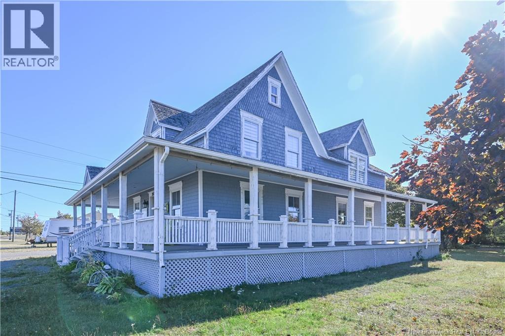 142 Saint-Pierre E Boulevard, Caraquet, New Brunswick  E1W 1B1 - Photo 11 - NB127893