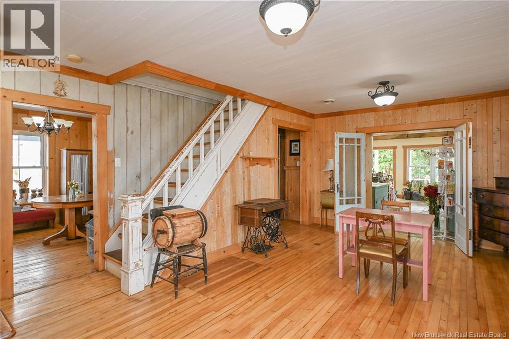 142 Saint-Pierre E Boulevard, Caraquet, New Brunswick  E1W 1B1 - Photo 16 - NB127893