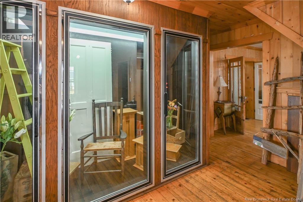 142 Saint-Pierre E Boulevard, Caraquet, New Brunswick  E1W 1B1 - Photo 23 - NB127893
