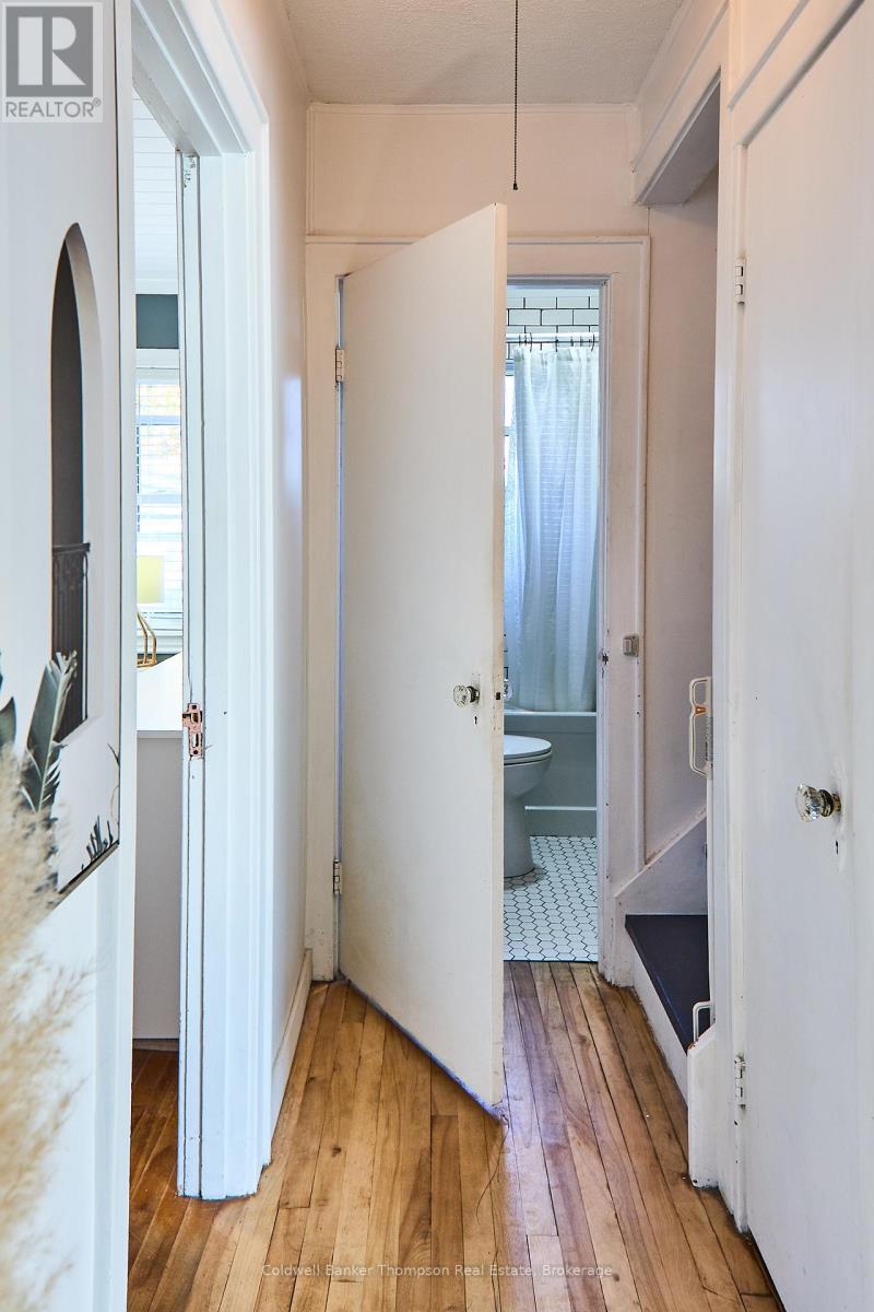 14 Cora Street W, Huntsville, Ontario  P1H 1V7 - Photo 13 - X12442384