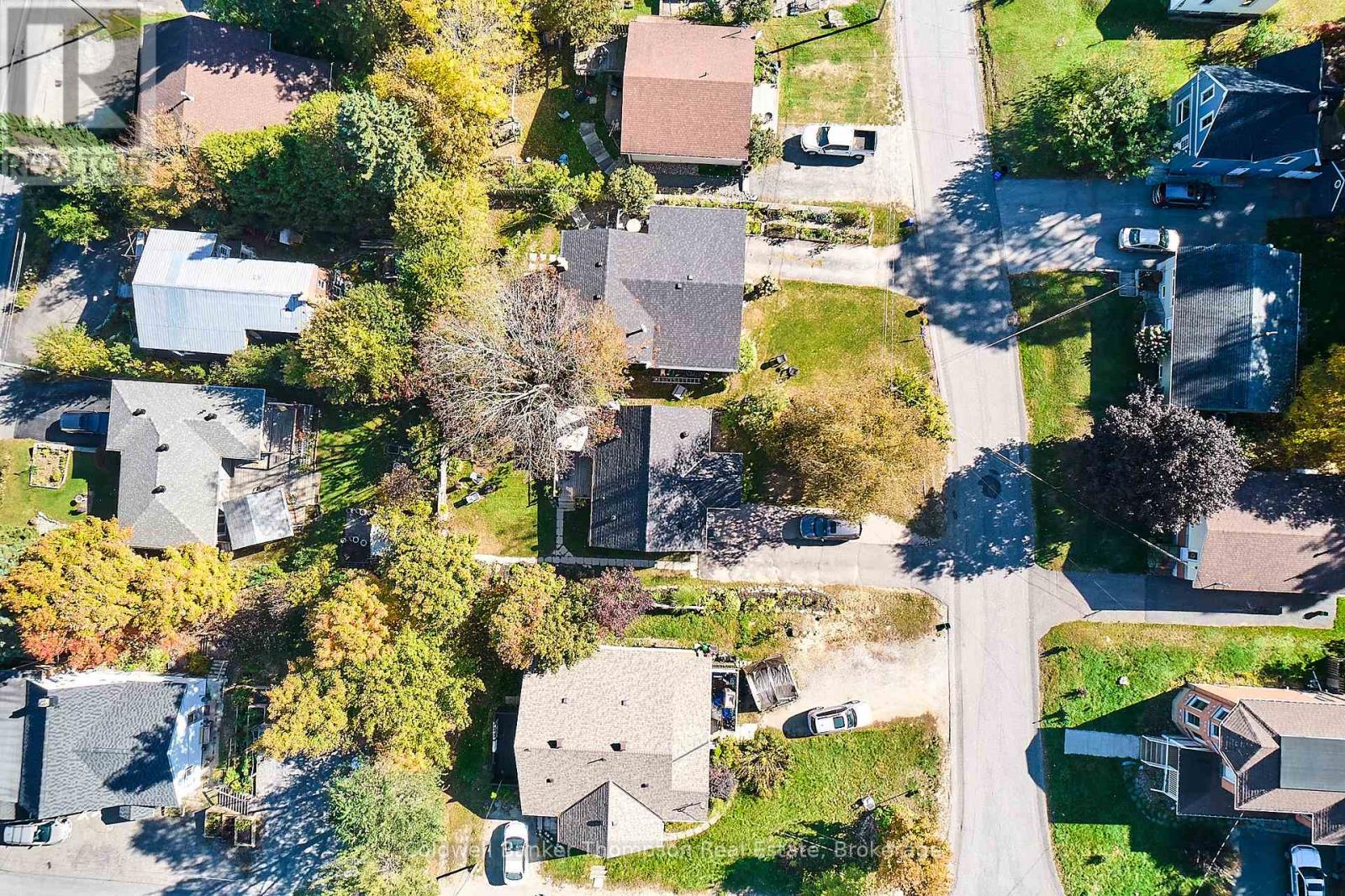 14 Cora Street W, Huntsville, Ontario  P1H 1V7 - Photo 26 - X12442384