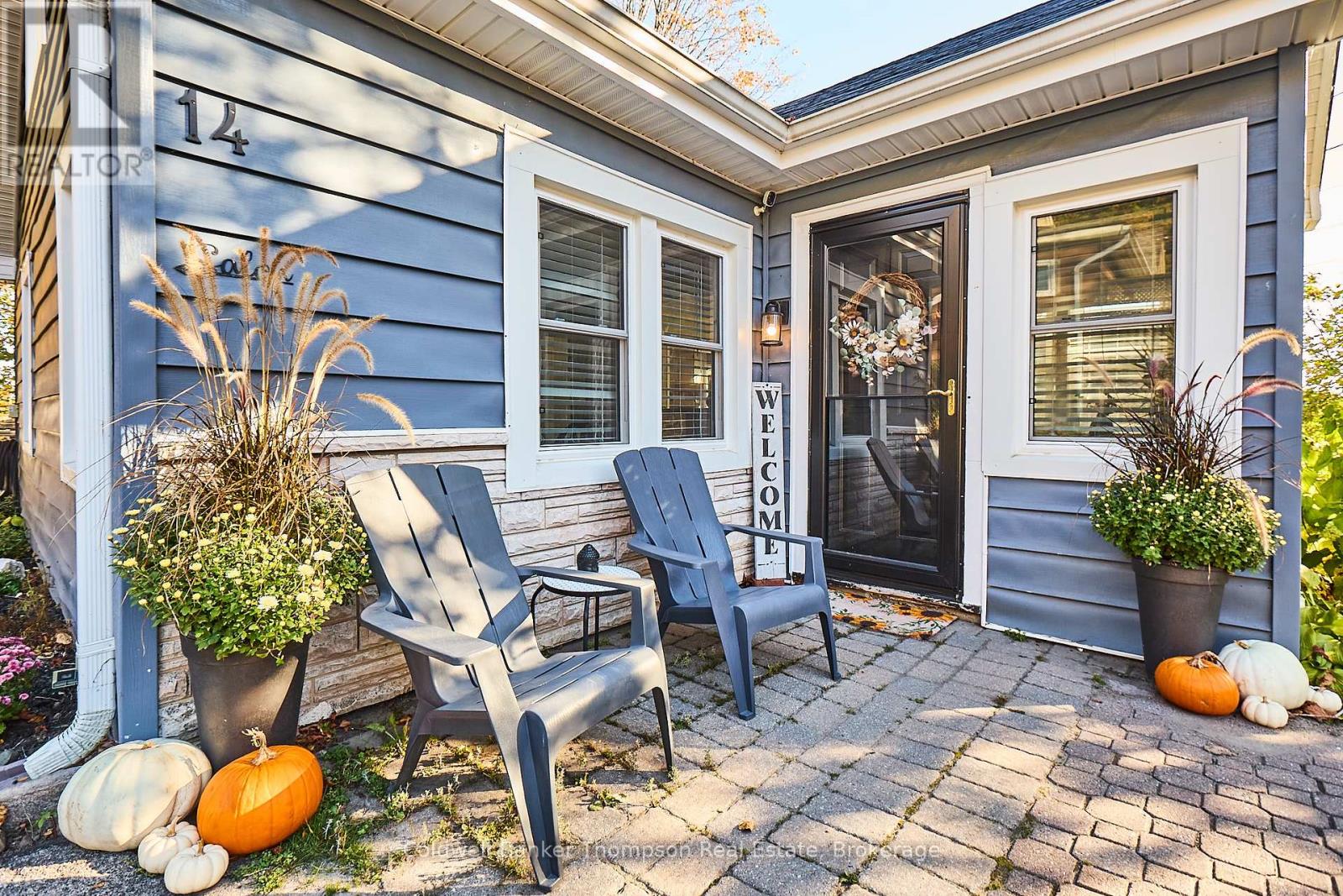 14 Cora Street W, Huntsville, Ontario  P1H 1V7 - Photo 3 - X12442384