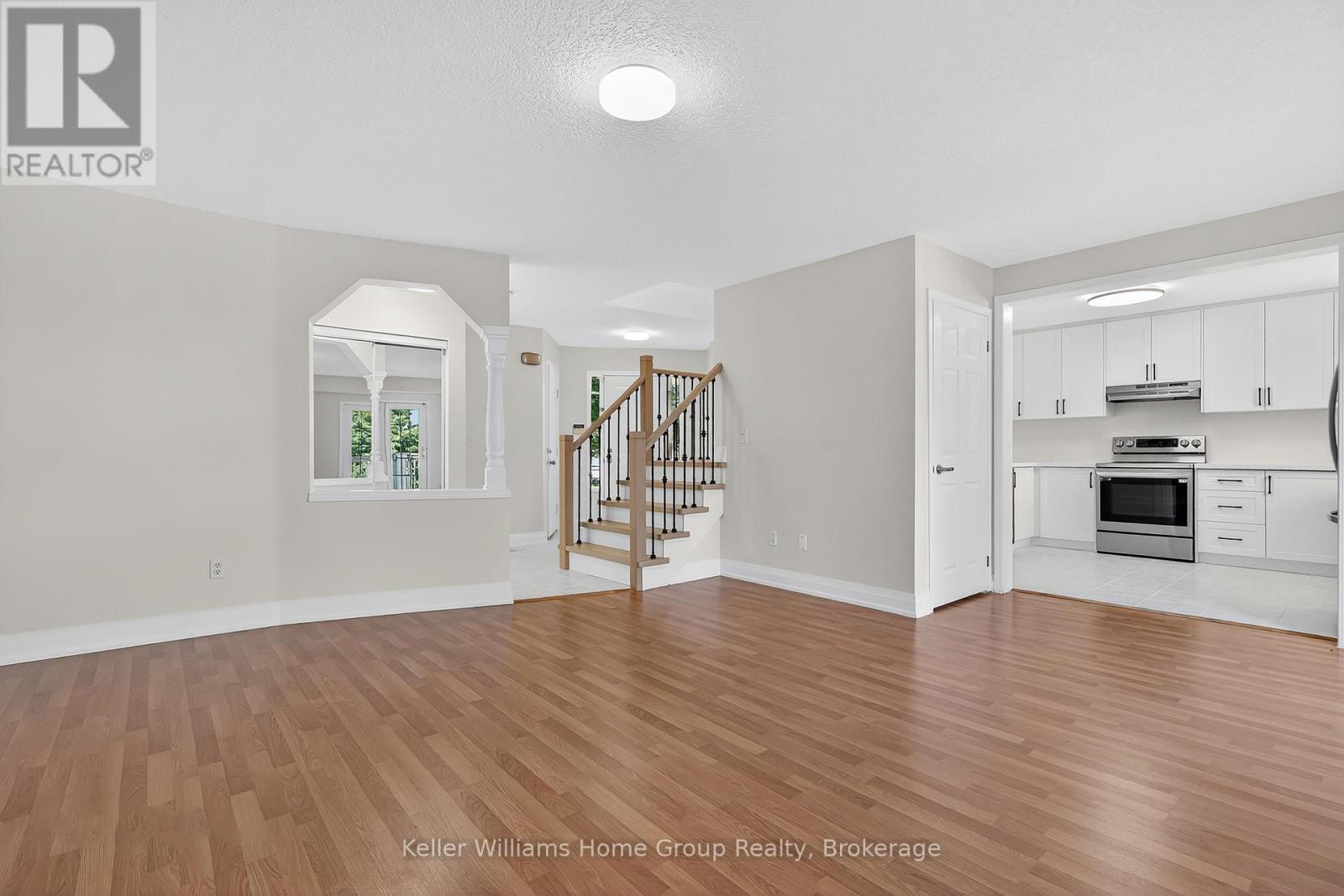238 Briarmeadow Drive, Kitchener, Ontario  N2A 4C4 - Photo 10 - X12442398