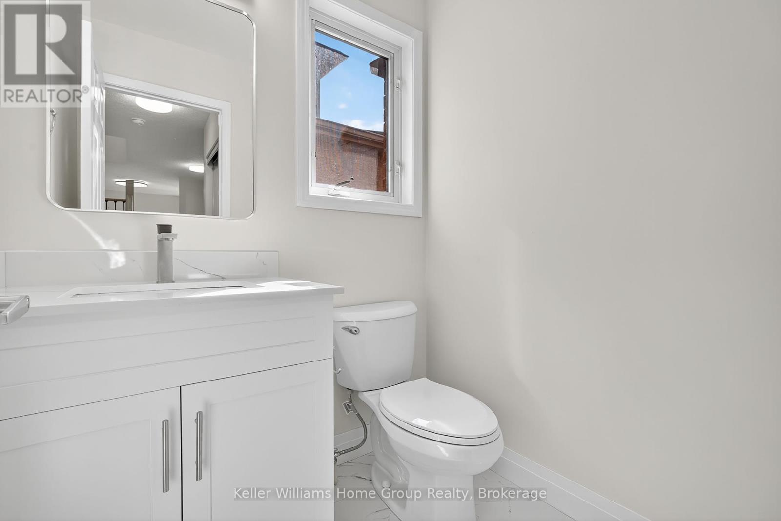 238 Briarmeadow Drive, Kitchener, Ontario  N2A 4C4 - Photo 14 - X12442398