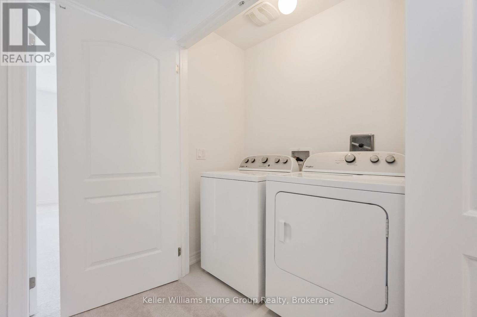 13 Edminston Drive, Centre Wellington, Ontario  N1M 0J3 - Photo 11 - X12442403