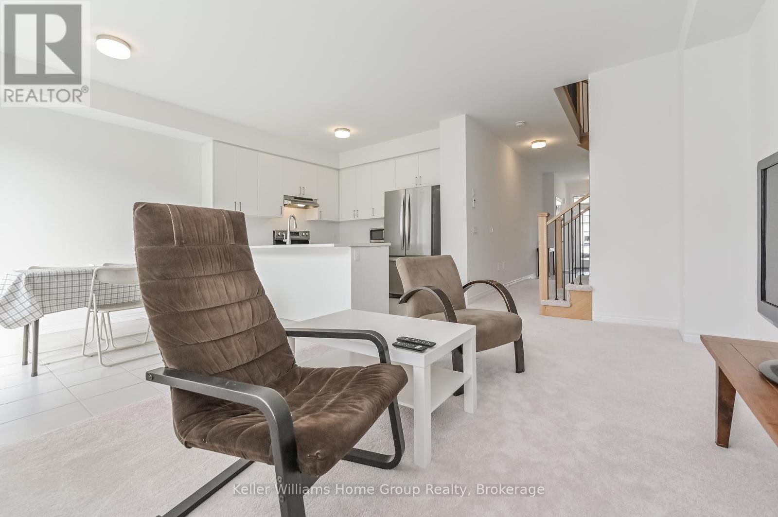 13 Edminston Drive, Centre Wellington, Ontario  N1M 0J3 - Photo 6 - X12442403