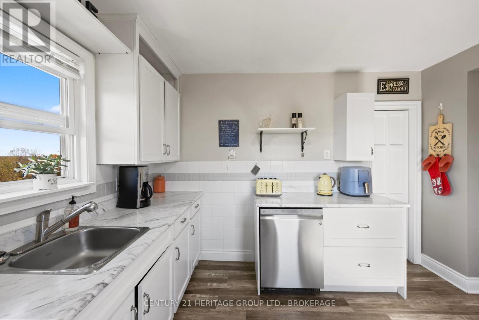 920 Frizzell Road, Stone Mills, Ontario  K0K 3G0 - Photo 21 - X12442452