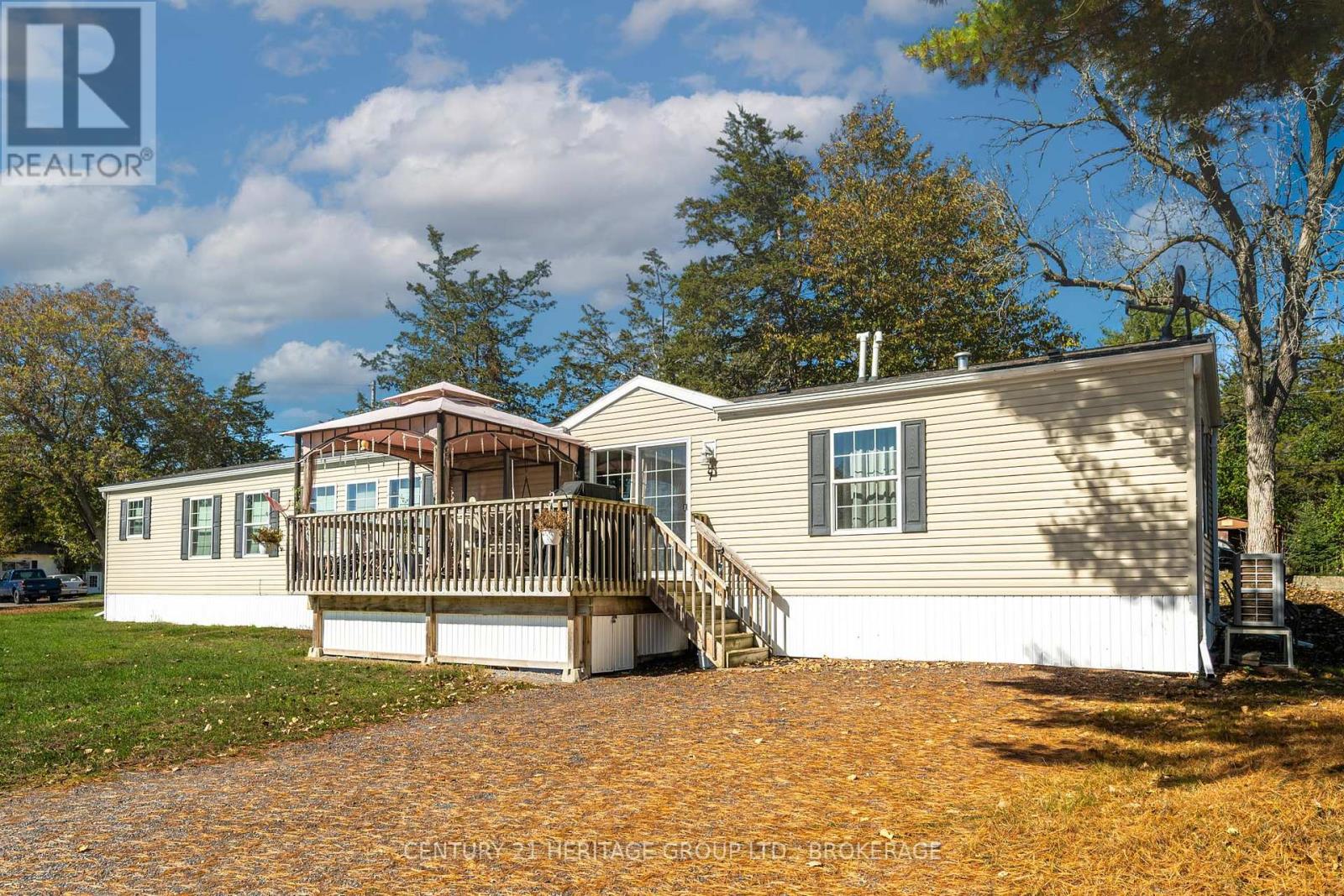 7 - 5633 Bath Road, Loyalist, Ontario  K0H 1G0 - Photo 2 - X12442498