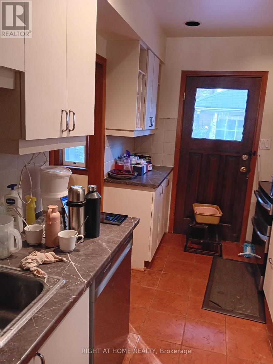 53 Lawrence Avenue W, Toronto, Ontario  M5M 1A3 - Photo 9 - C12429895