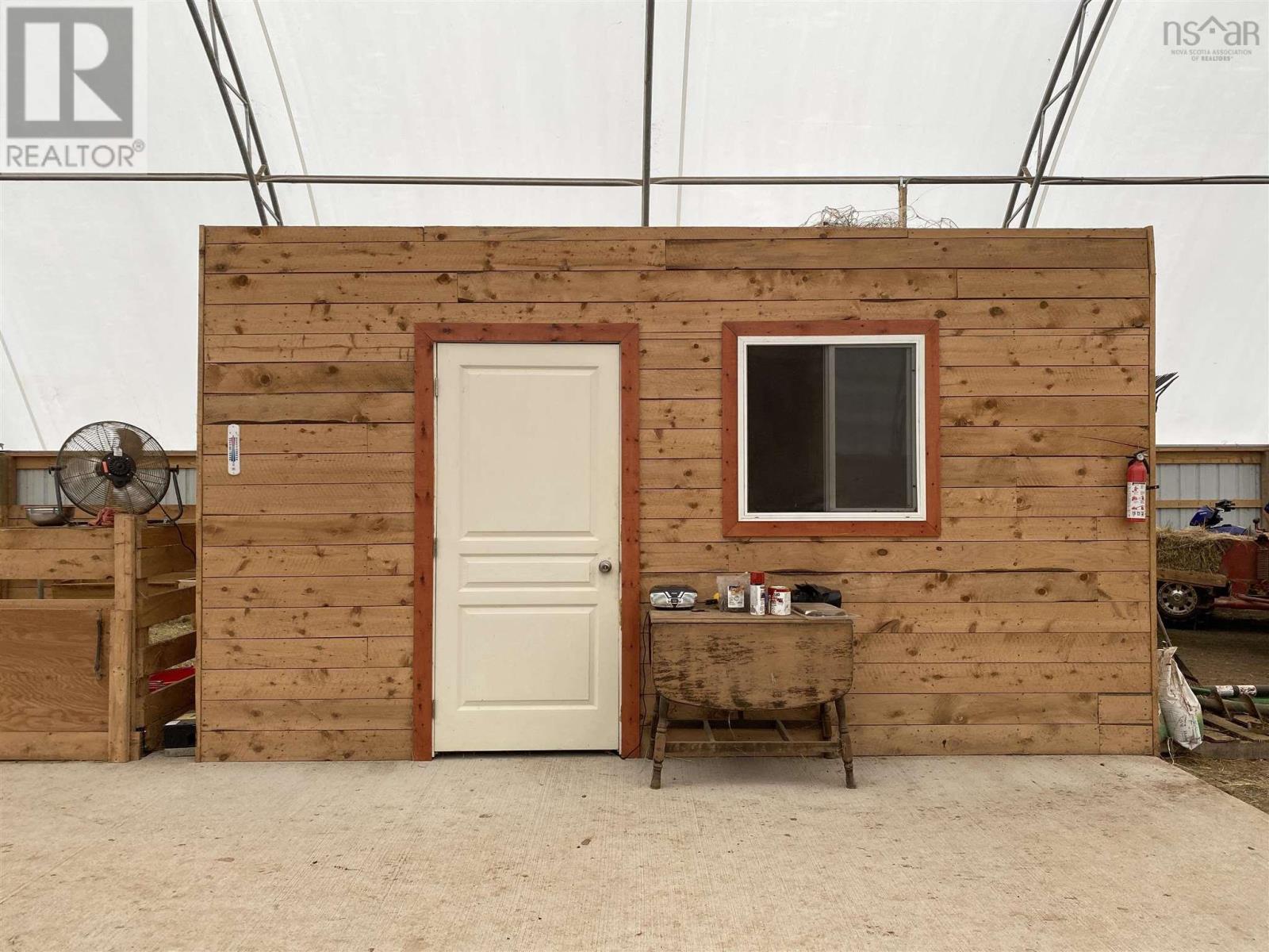 697 Belmont Road, Belmont, Nova Scotia  B0N 2A0 - Photo 12 - 202522748