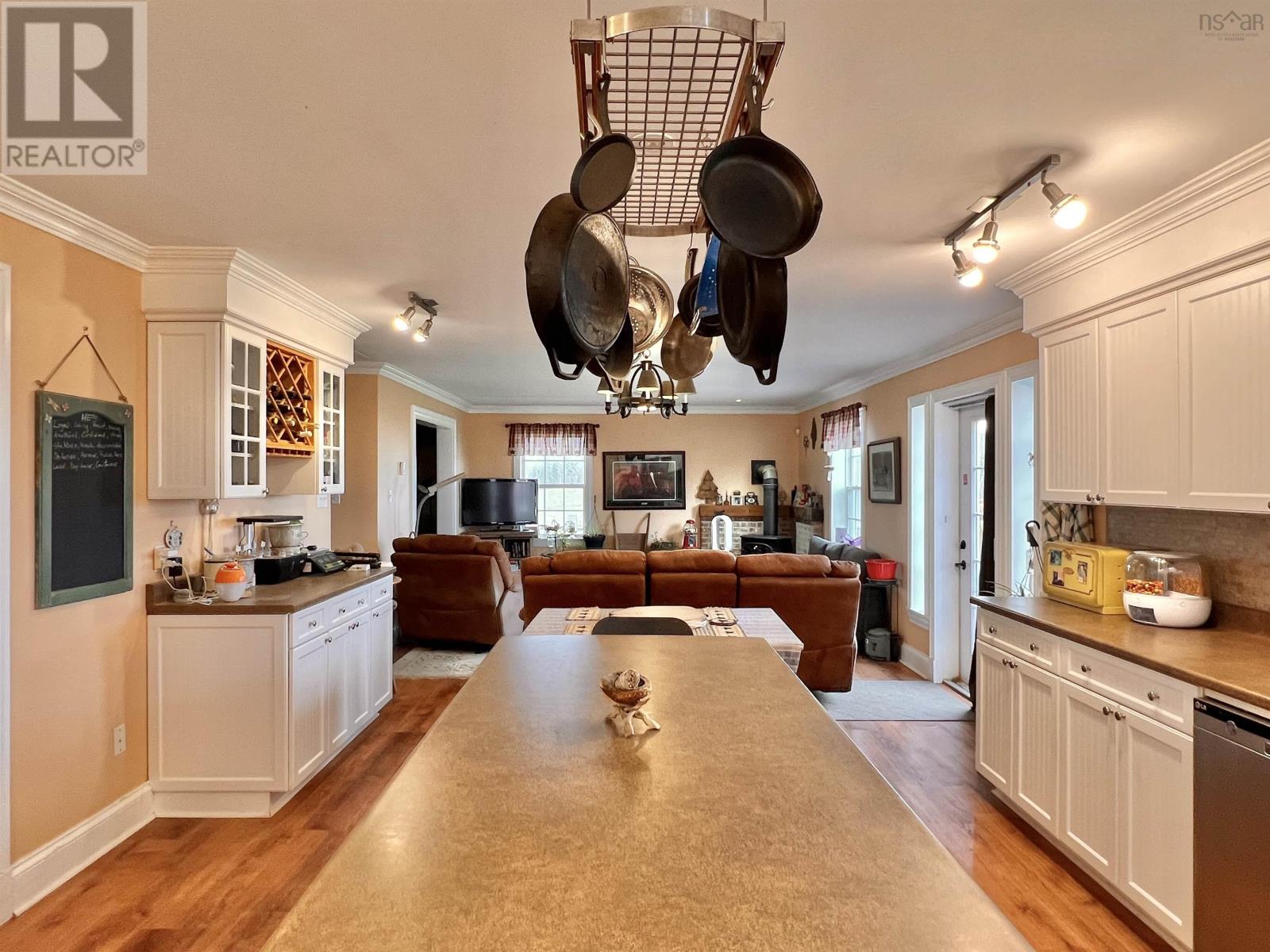 697 Belmont Road, Belmont, Nova Scotia  B0N 2A0 - Photo 20 - 202522748