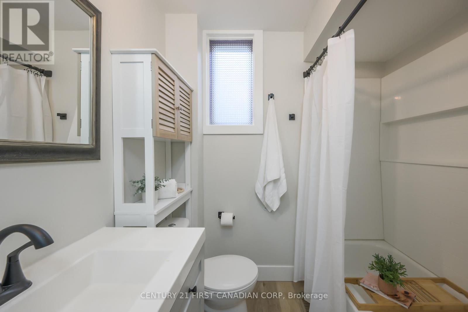150 Colborne Street, London East (East K), Ontario  N6B 2R9 - Photo 27 - X12442402