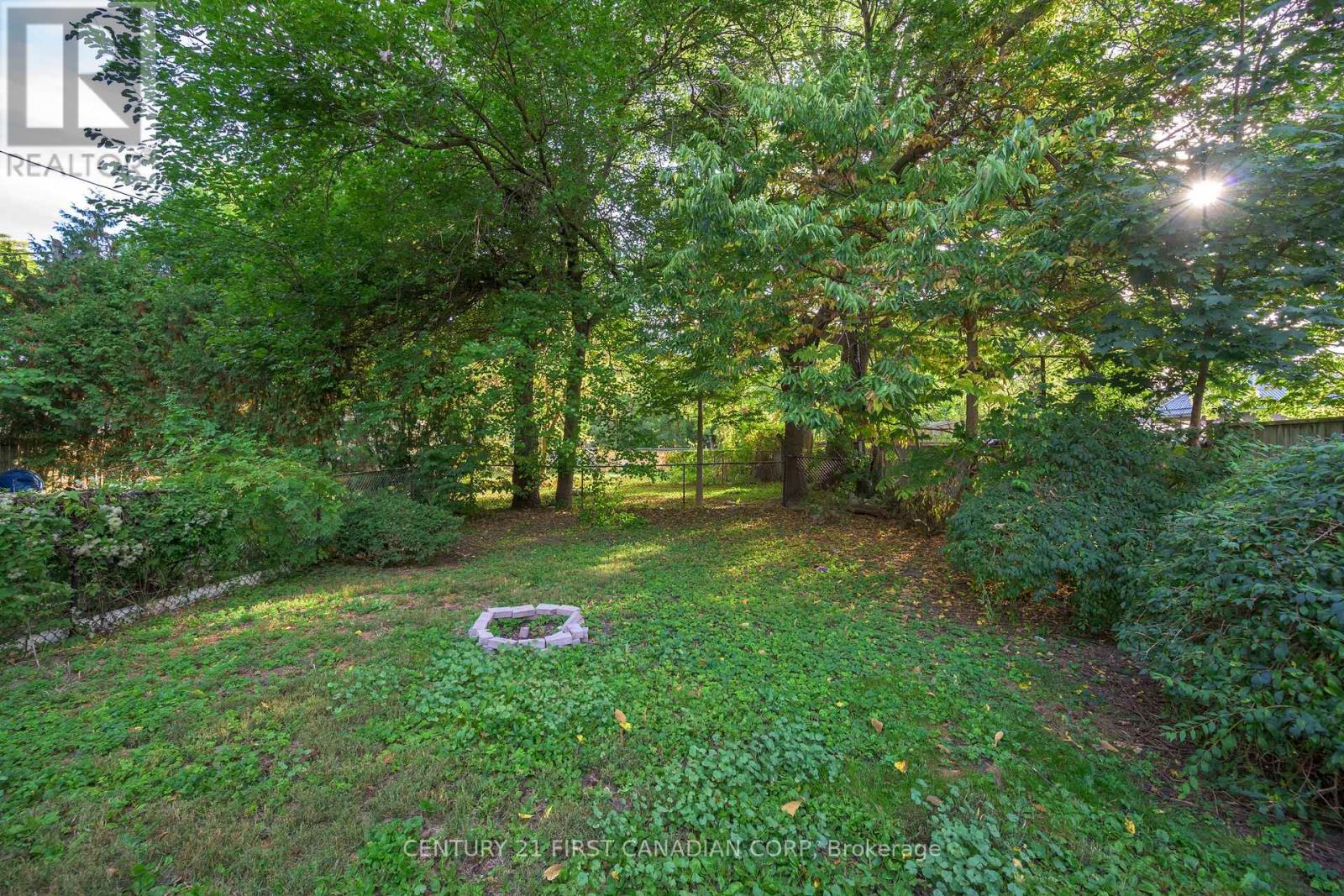 150 Colborne Street, London East (East K), Ontario  N6B 2R9 - Photo 7 - X12442402