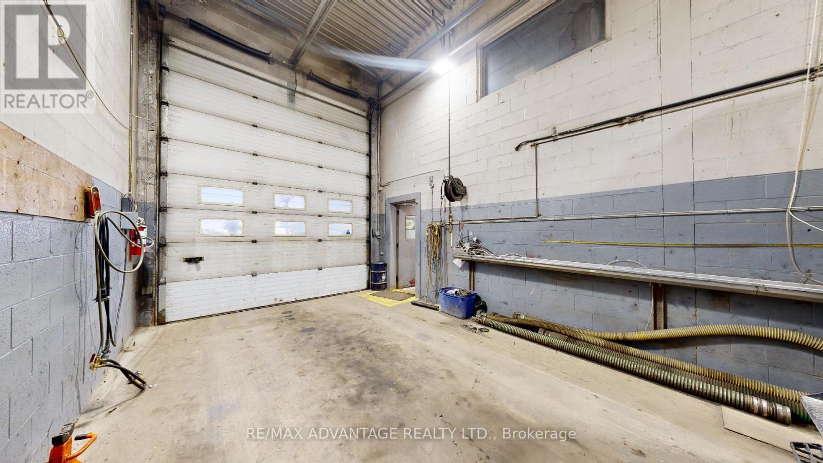 421 Industrial Road, London East (East I), Ontario  N5V 1T6 - Photo 4 - X12442405