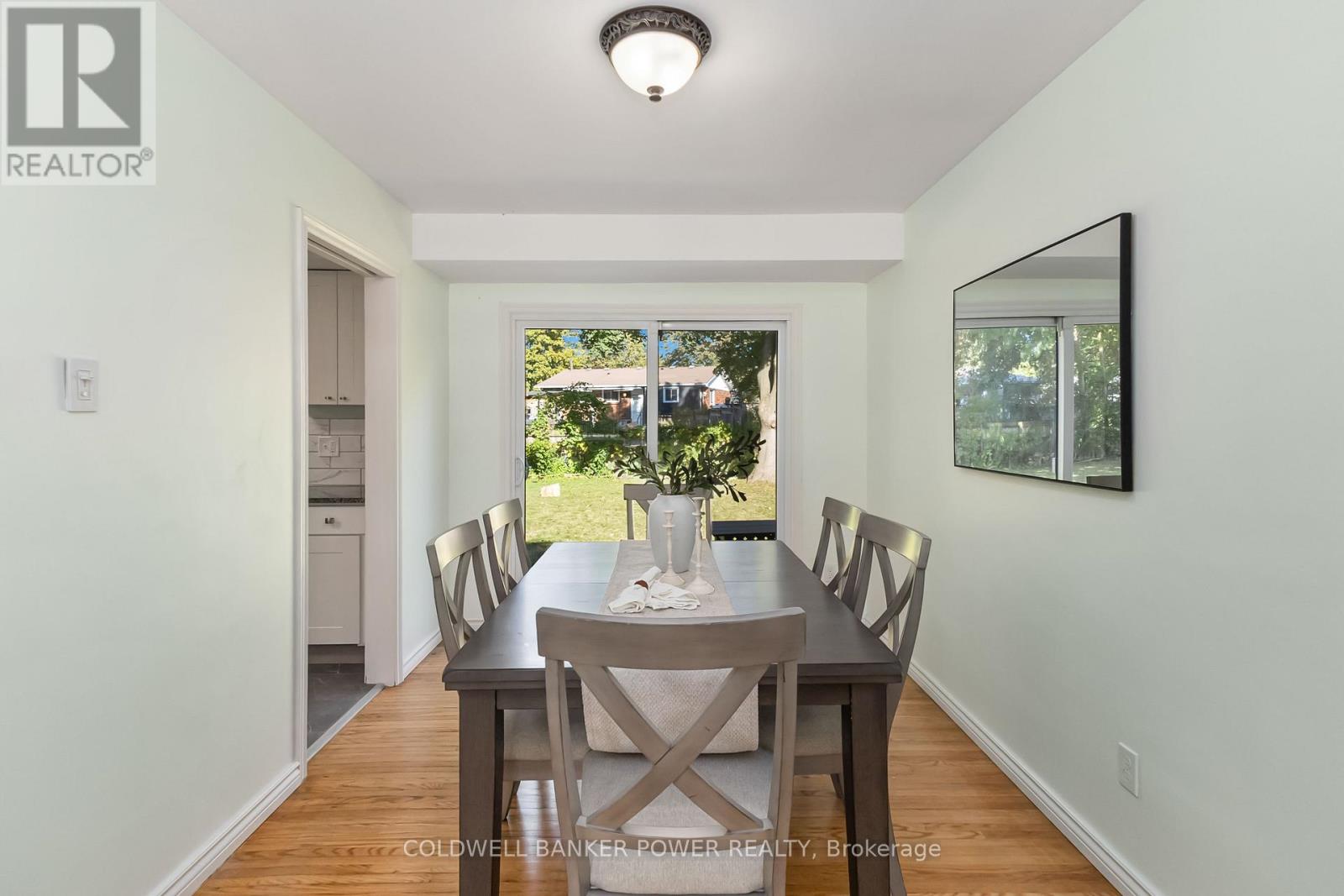 104 Cecilia Place, London East (East C), Ontario  N5Y 4A4 - Photo 14 - X12442475